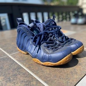 Navy Blue Foamposites Sz 9